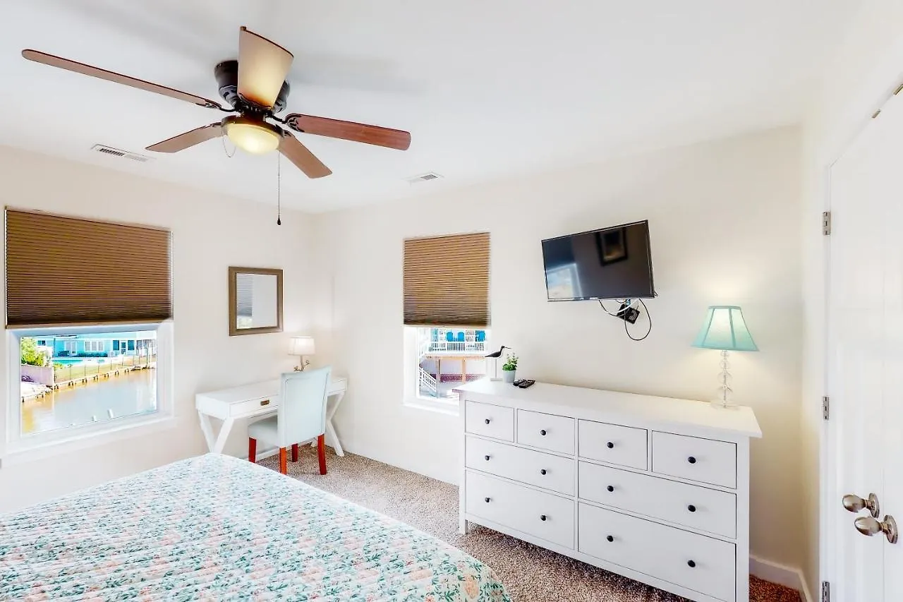 Back Bay Getaway Villa Virginia Beach